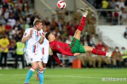 开云体育APP下载-利物浦血洗荷兰，C罗打破历史纪录的简单介绍