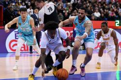 开云体育官网-天津男篮不敌强敌，球队季后赛前景堪忧的简单介绍