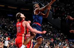 开云体育中国官网-火箭大胜马刺，令对手陷入困境