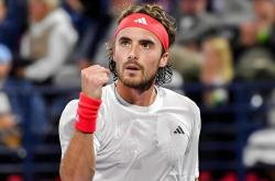 开云官网-包含蒙特卡洛大师赛翻盘温网，西西帕斯扛起全队的词条