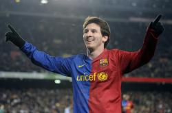 开云体育官方网站-当希腊神话遇上西甲风暴，从皇家社会之败到基米希的国家德比启示录