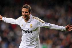 开云体育入口-坎特冠军级表现照亮赛场，巴拉圭对阵哥斯达黎加的技术与意志之战