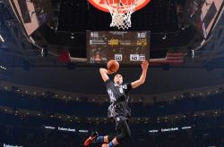 开云官网-北非雄鹰的逆袭，奥利维耶关键时刻挺身而出，阿尔及利亚力克毕尔巴鄂传奇