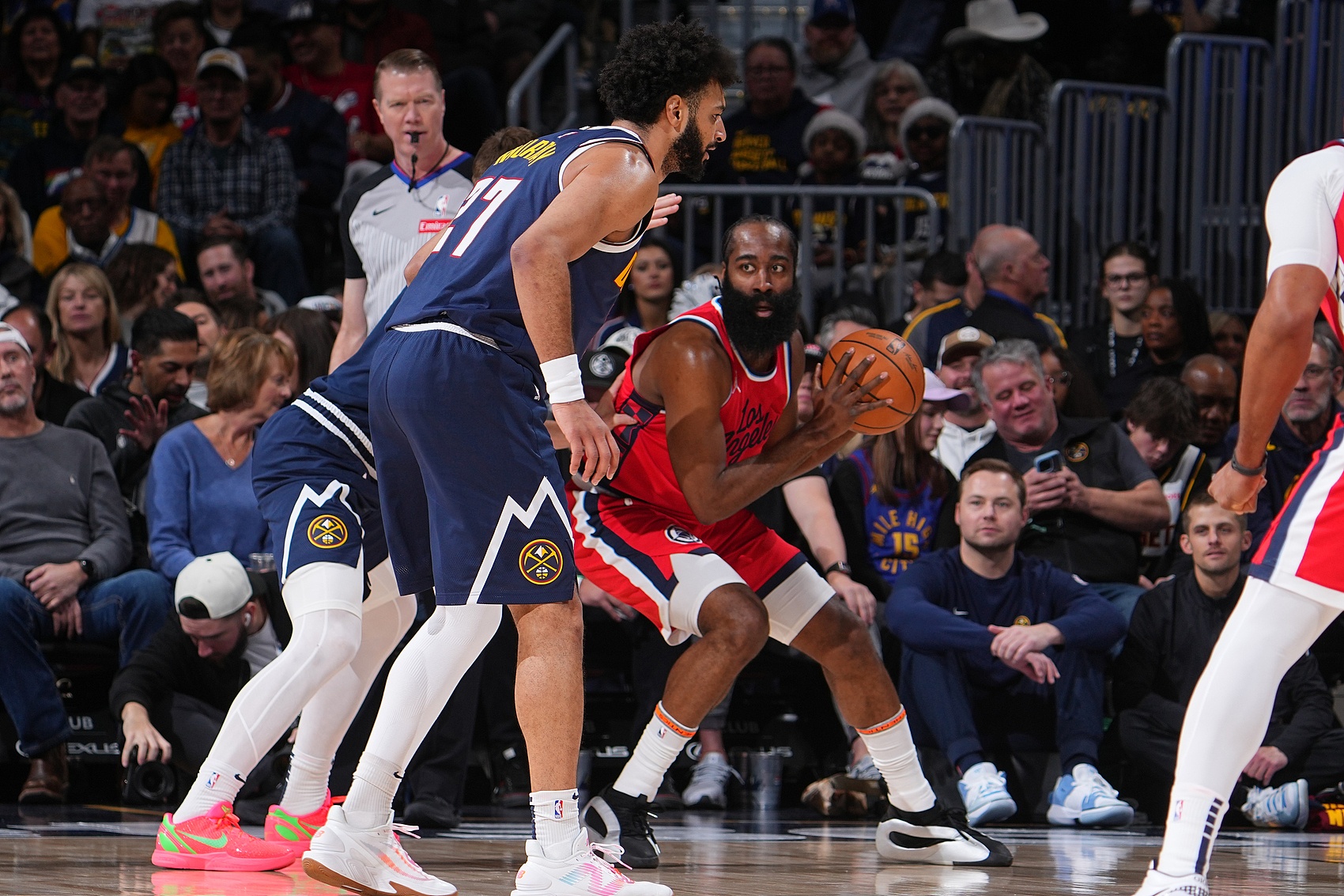 扭转局势!NBA球队逆风而上夺得胜利 扭转局势!NBA球队逆风而上夺得胜利