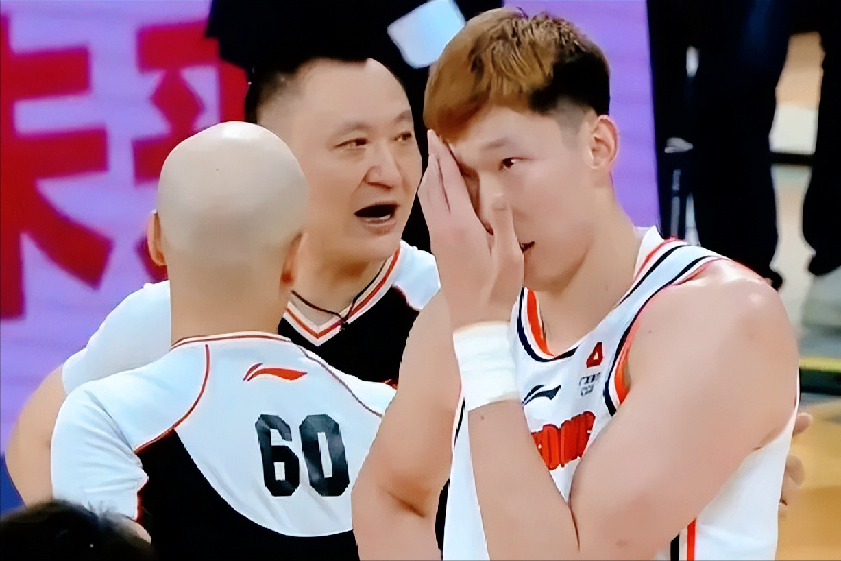 关于中国乒乓球队横扫韩国乒乓球队，水谷隼完成帽子戏法的信息