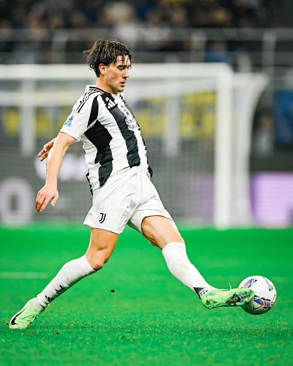 国米射手连场破门，成为意甲焦点