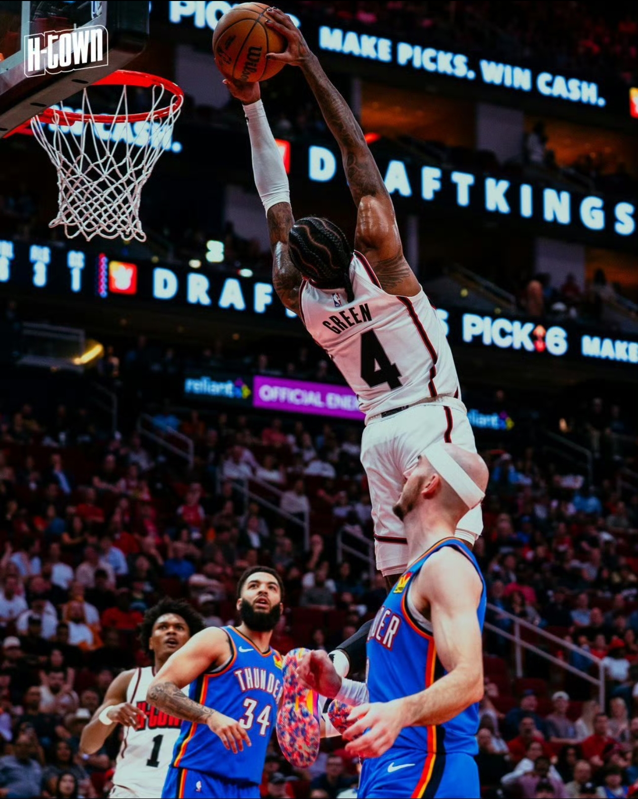 热火迎战老鹰，成功掀翻对手夺得胜利的简单介绍