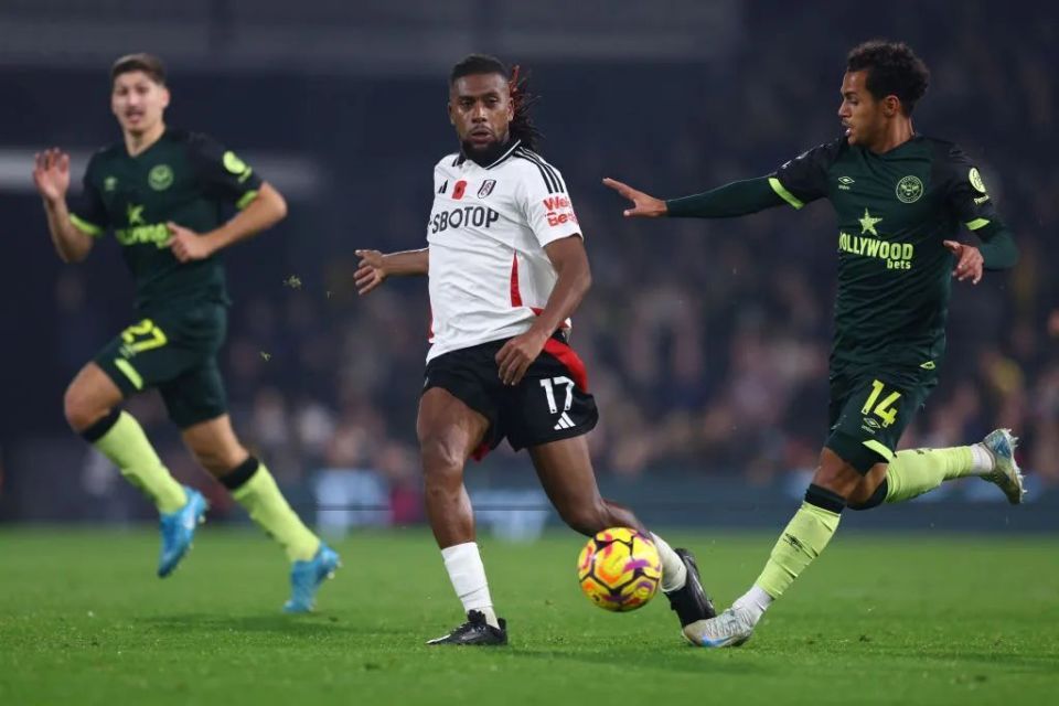 关于阿森纳防线表现稳定,成功守住场面的信息 关于阿森纳防线表现稳定,成功守住场面的信息