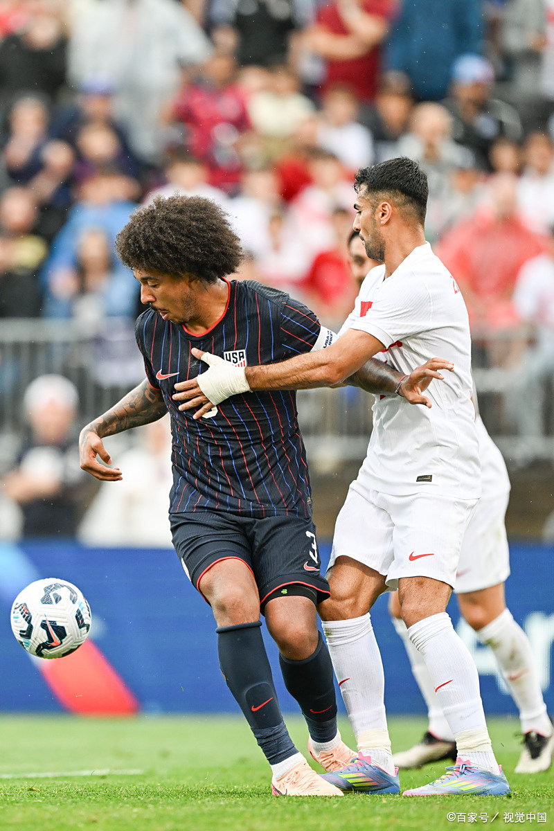 华勒沃门将神勇,扑出关键球助球队取胜 华勒沃门将神勇,扑出关键球助球队取胜