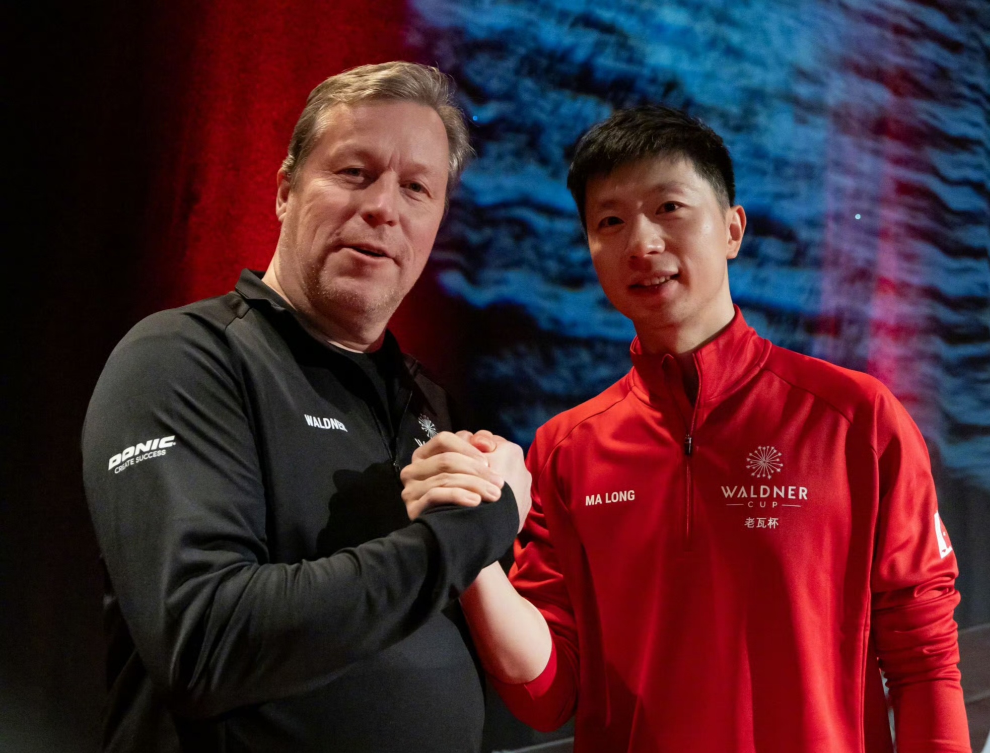 包含瑞典乒乓球队强势波兰乒乓球队，马龙制霸全场的词条