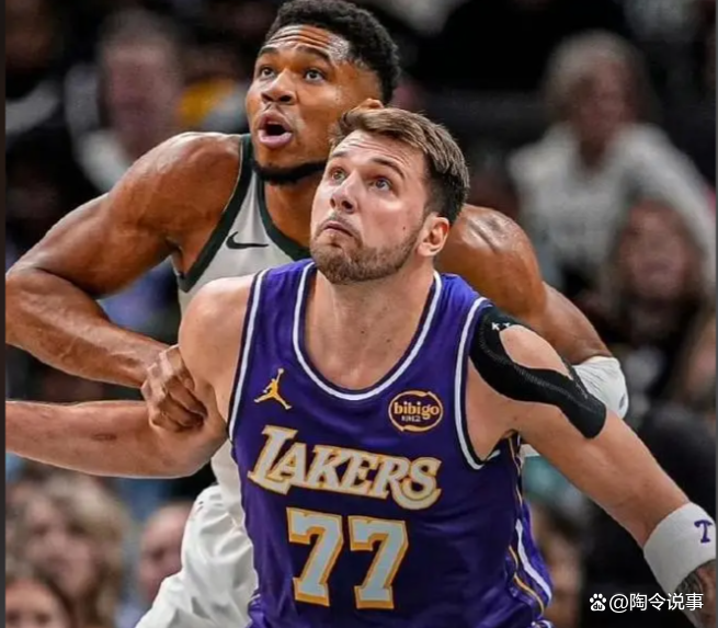 关于巴西男篮碾压雄鹿B队,东契奇绝境逆转的信息 关于巴西男篮碾压雄鹿B队,东契奇绝境逆转的信息